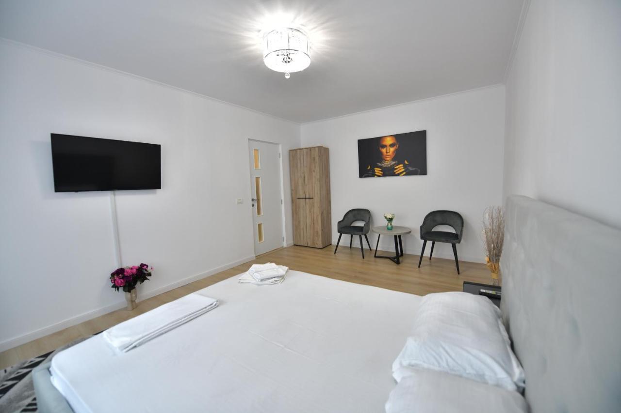 Luxury Studio / M Romancierilor Bukares Bagian luar foto
